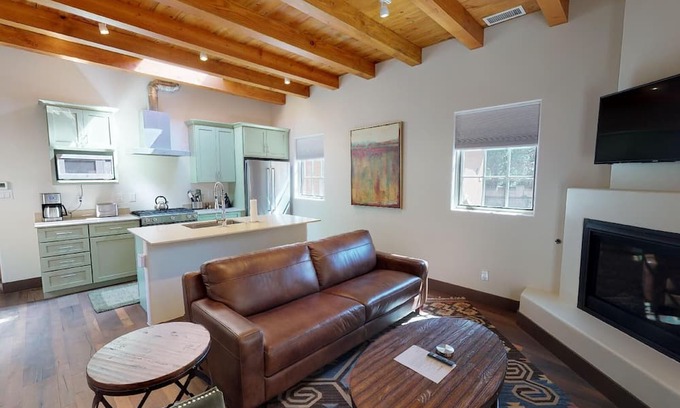 Historic Eastside House | Delgado B-3: Just one block from Canyon Road!
