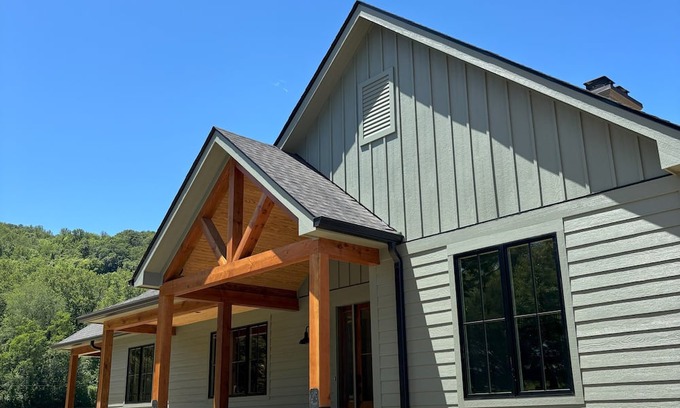 Afton House | Newly Built Custom 3-Bedroom Retreat in Scenic Afton – AC & WiFi Included