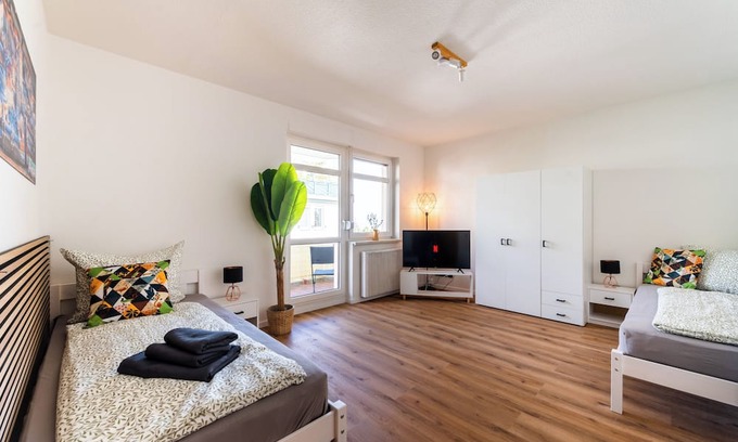 Bannewitz Apartment | Cozy Monteurwohnung with Balcony and Modern Amenities in Bannewitz