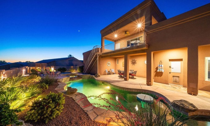 Residential Estates House | 3 Bedroom Plus Casita 3 Bath (2) Garage Spaces Pool and Spa