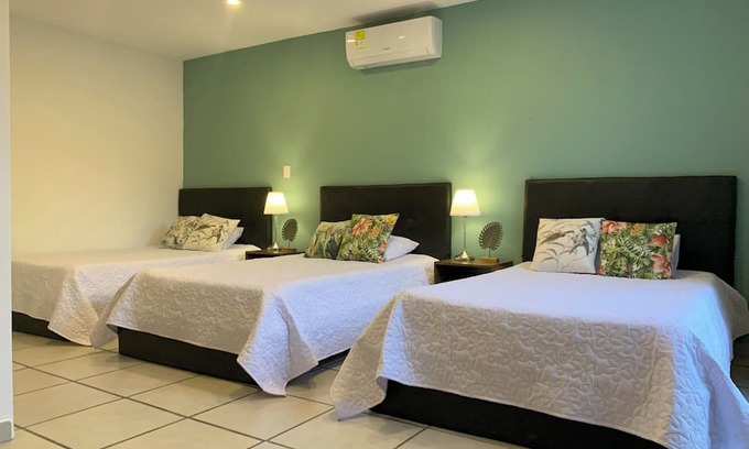 Roldanillo Bed & Breakfast | Bed & Breakfast in a Panoramic view in Roldanillo with AC, WiFi, Water heater