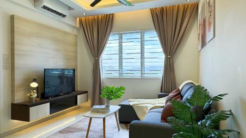 Kampung Rinching Ulu Apartment | D'Kayangan, Setia Ecohill Semenyih Serenity Suite