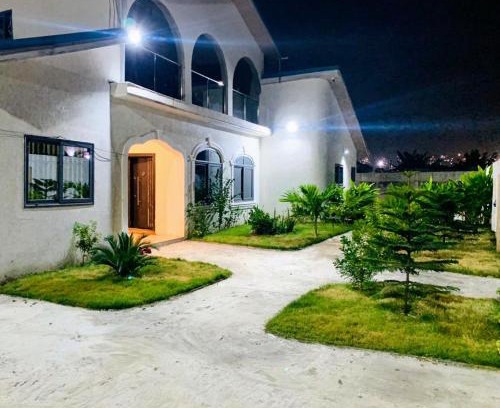 North Legon Apartment | Reserve & Relax